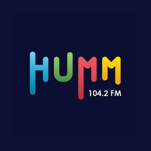 Lyssna på HUMM FM 104.2 FM i appen