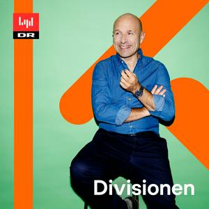 Lyssna på Divisionen i appen