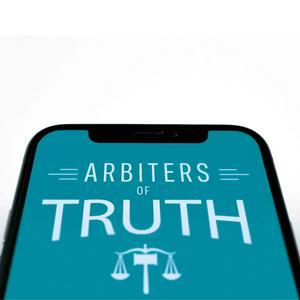 Lyssna på Arbiters of Truth i appen