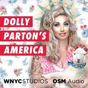 Lyssna på Dolly Parton's America i appen