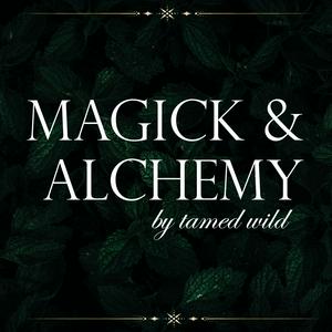 Lyssna på Magick & Alchemy i appen