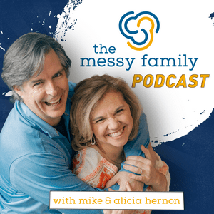 Lyssna på Messy Family Podcast : Catholic Conversations on Marriage and Family i appen